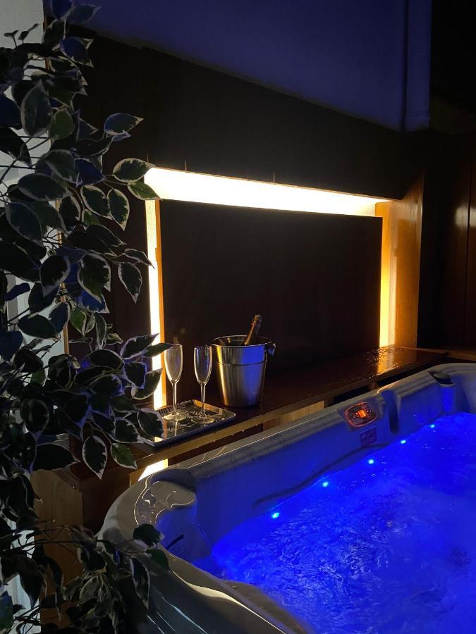 蓬塔德尔加达Azor International House别墅 外观 照片